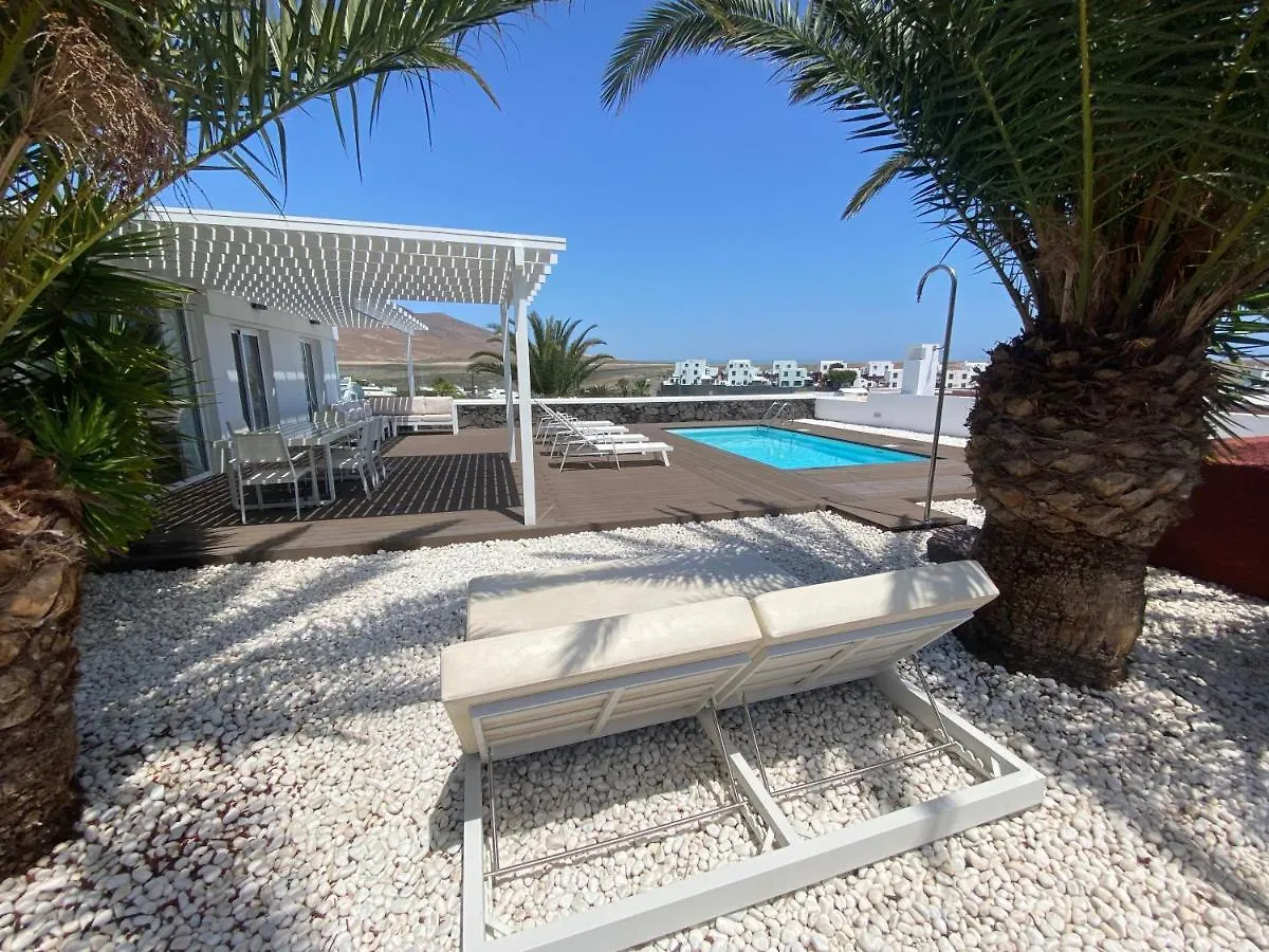 Villa Patricia By Villalia Playa Blanca