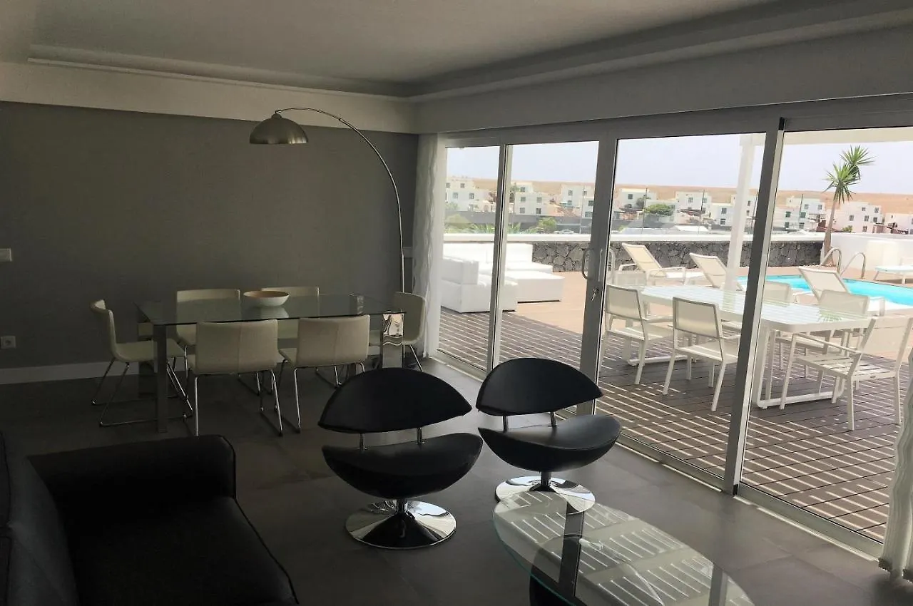 Villa Patricia By Villalia Playa Blanca